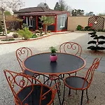 Proche St Emilion , Pause Quelque Part Au Jardin Des Erables Et Des Niwakis 4* Saint-Medard-de-Guizieres
