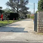Proche St Emilion , Pause Quelque Part Au Jardin Des Erables Et Des Niwakis 게스트하우스 4*