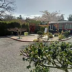 Proche St Emilion , Pause Quelque Part Au Jardin Des Erables Et Des Niwakis 4* Saint-Medard-de-Guizieres