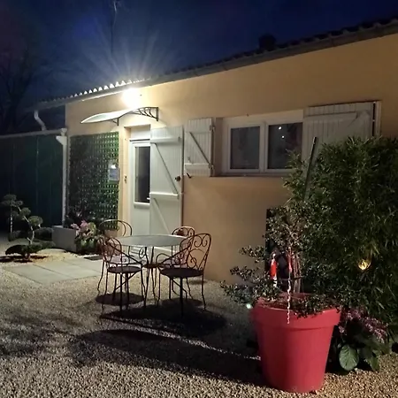 Διαμέρισμα Pause Quelque Part Au Jardin Des Erables Et Des Niwakis *