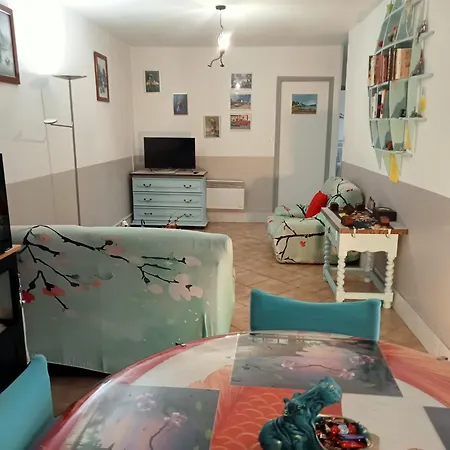 Pause Quelque Part Au Jardin Des Erables Et Des Niwakis Saint-Médard-de-Guizières