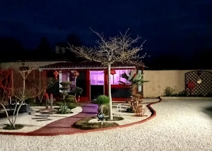 Pensionat Proche St Emilion , Pause Quelque Part Au Jardin Des Erables Et Des Niwakis