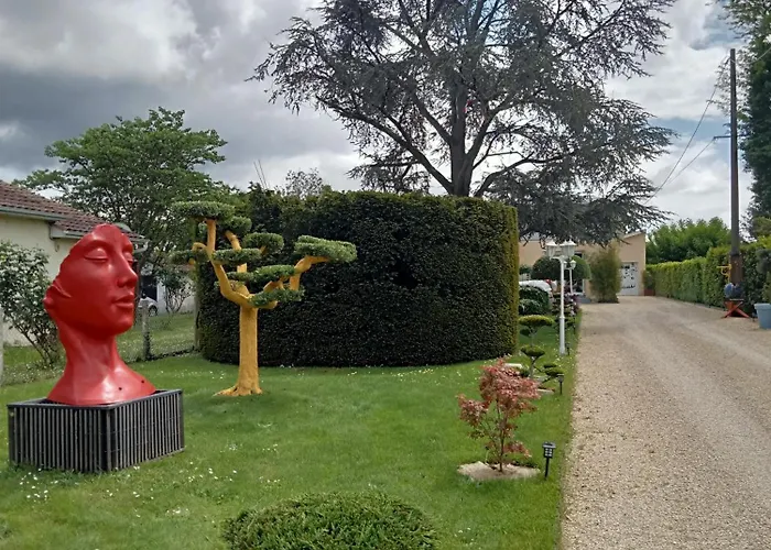 Pensionat Proche St Emilion , Pause Quelque Part Au Jardin Des Erables Et Des Niwakis Saint-Medard-de-Guizieres