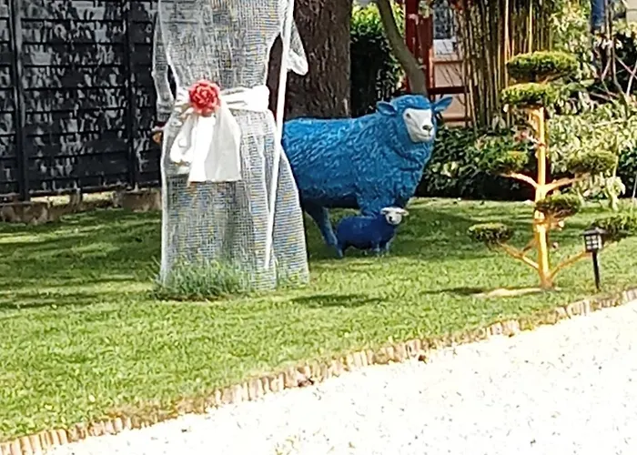 Pensjonat Proche St Emilion , Pause Quelque Part Au Jardin Des Erables Et Des Niwakis